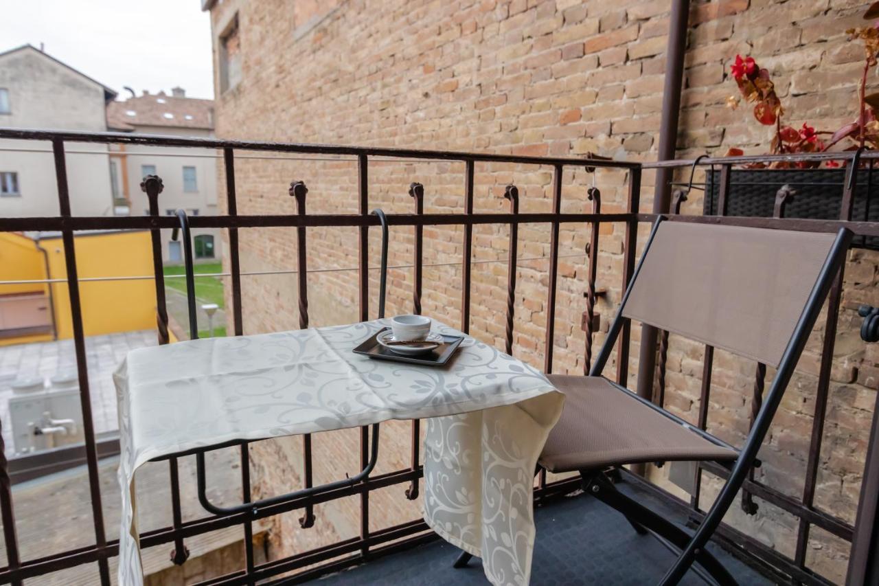 B&B Le Campane Ferrara Eksteriør bilde