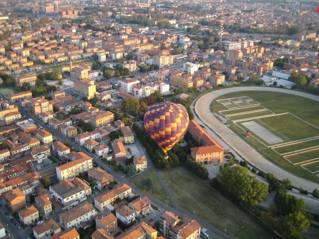 B&B Le Campane Ferrara Eksteriør bilde